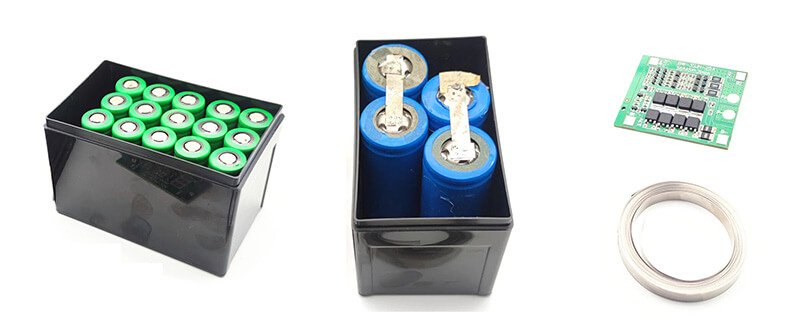 Motorcycle starter battery box 12V battery solution