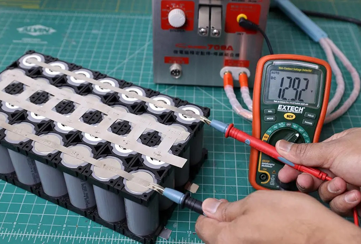 DIY 32650 Battery pack testing group